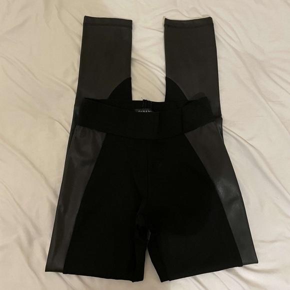 ‼️3 FOR 15‼️ Dynamite (leggings) - Picture 2 of 3